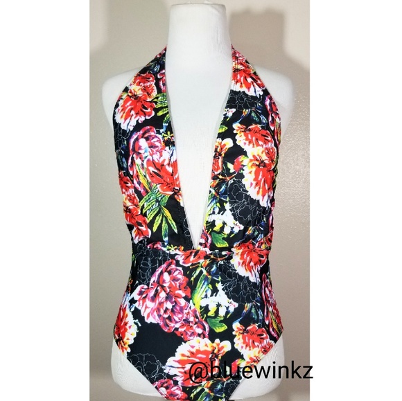 💮Plunging  Black Floral Bathing Suit - Picture 2 of 5